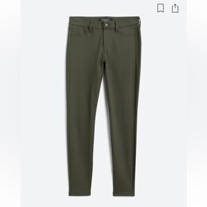 NWT Olive Size 2 Liverpool Jacqueline Skinny Pant